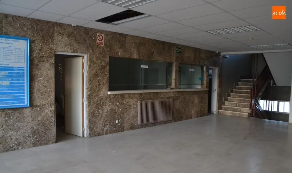 Sólo 2 de las 5 ofertas para redactar el proyecto del CIS logran la puntuación mínima