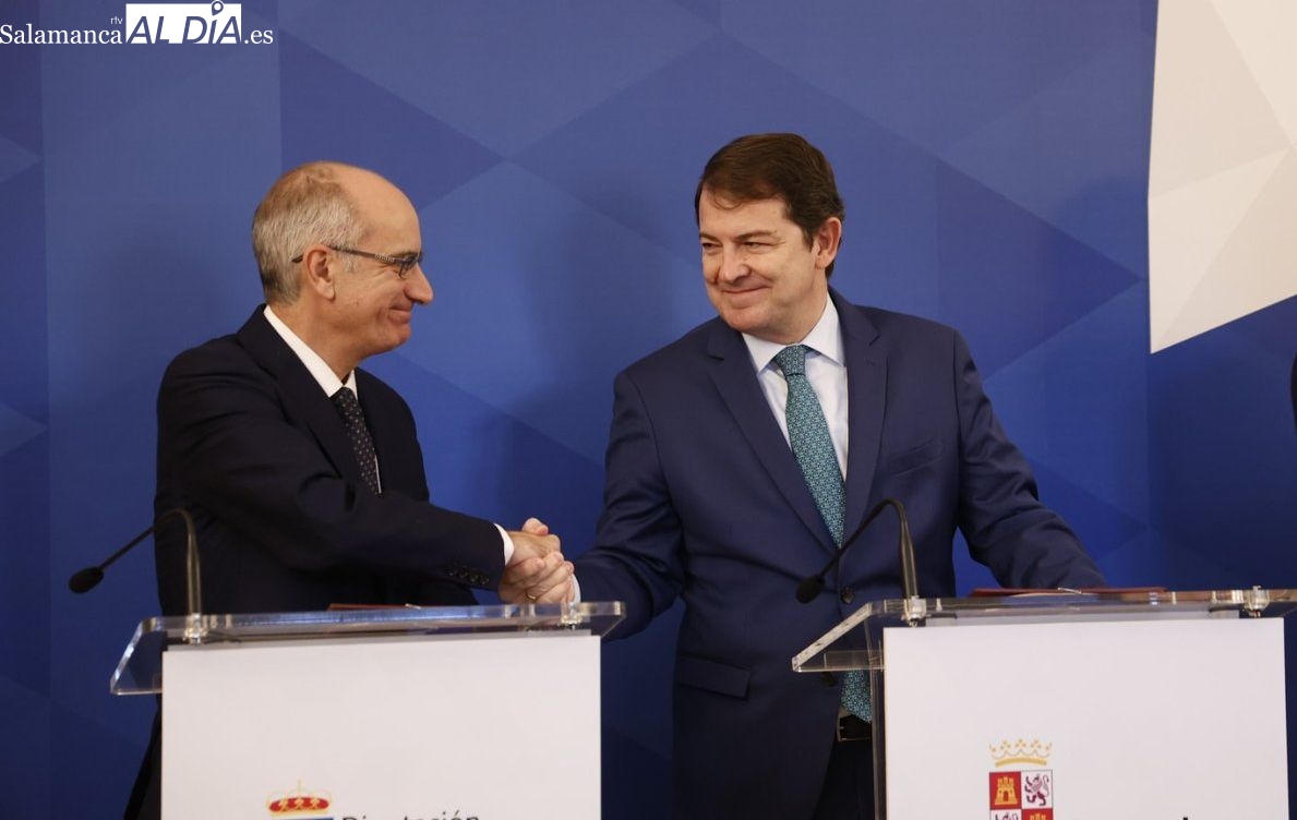 Iglesias y Mañueco sellan un pacto para proteger a los municipios de los incendios: Son medidas esenciales y acertadas