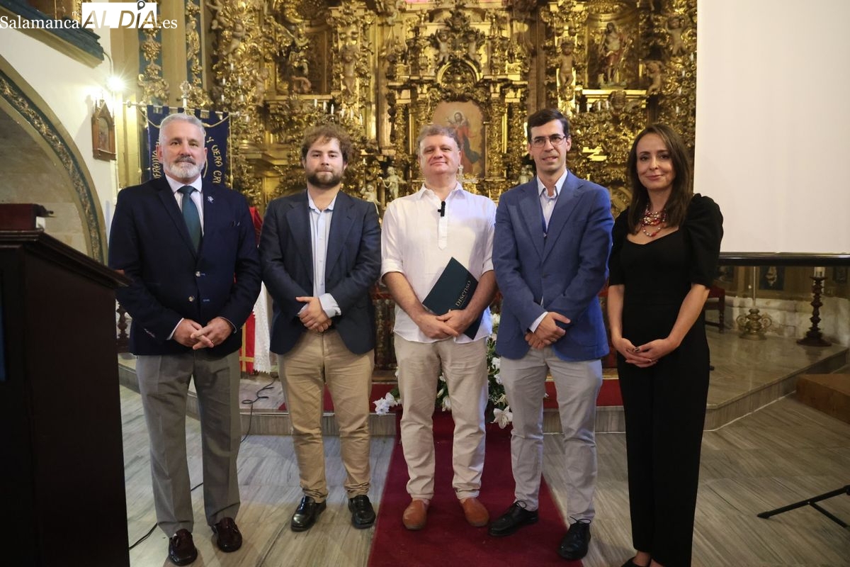 Miguel Ángel Quintana Paz protagoniza la XXª Exaltación de la Cruz en la Vera Cruz