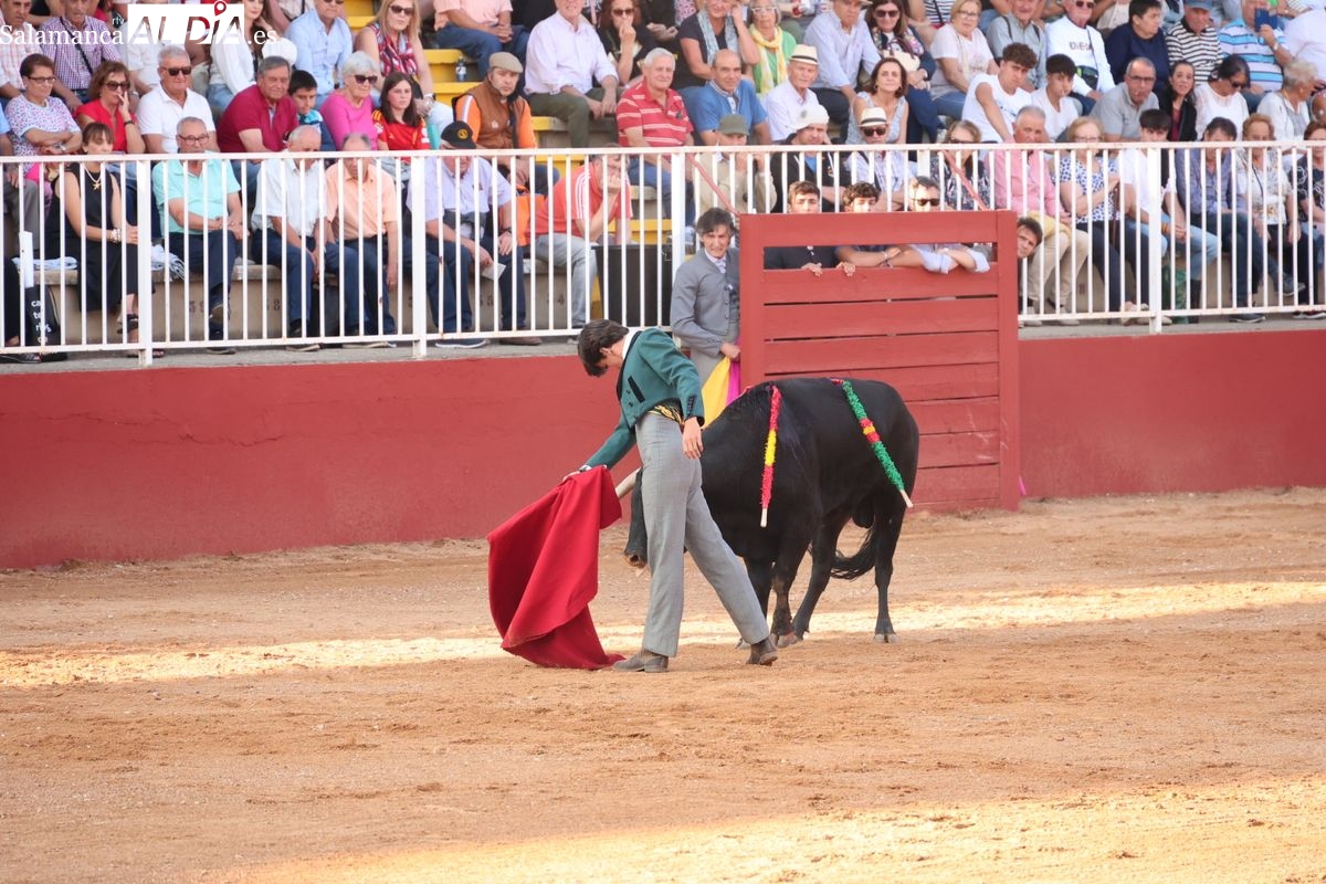 GALERÍA DE FOTOS | Jóvenes promesas del toreo se citan en una clase práctica de Salamaq