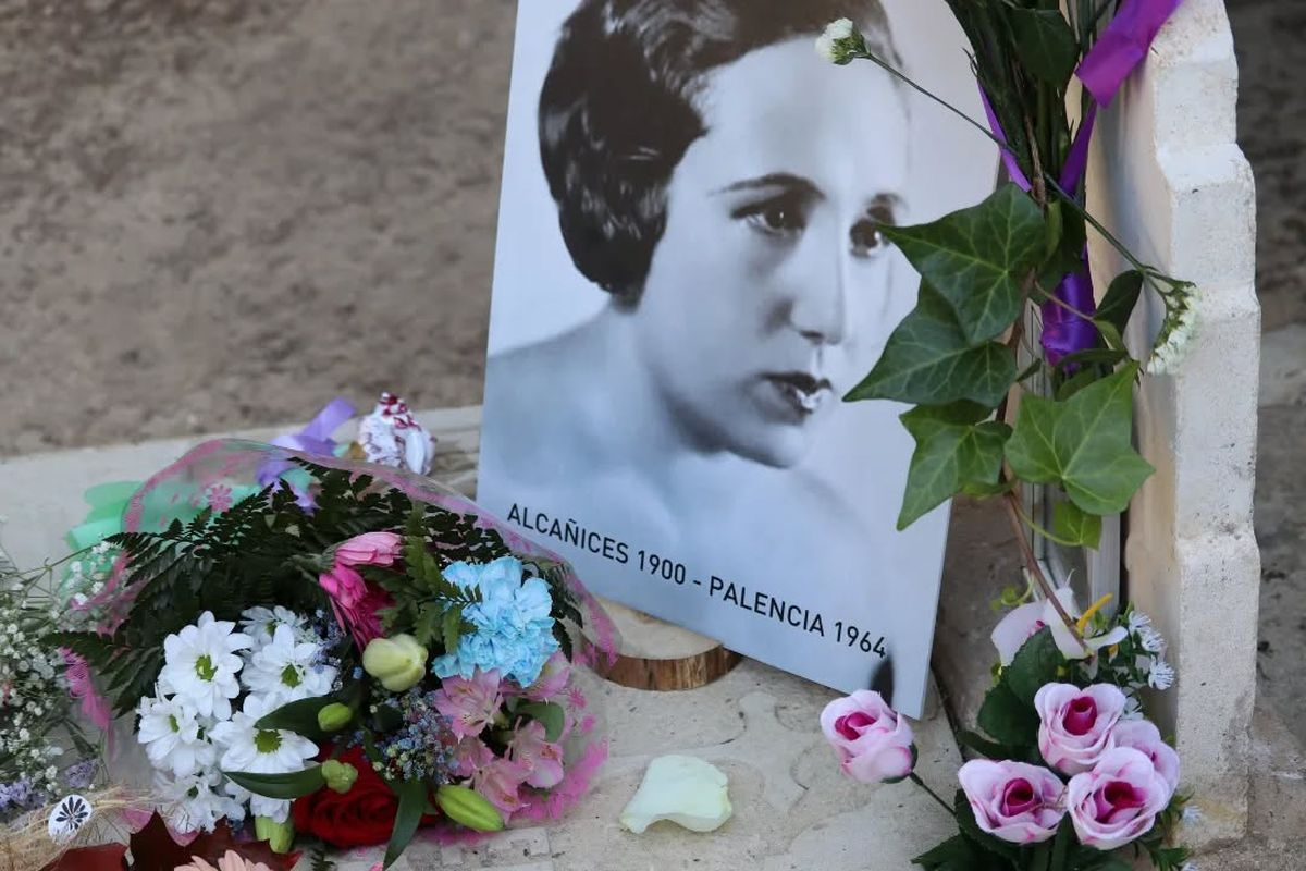 El homenaje a la poeta zamorana de la Generación del 27 Margarita Ferreras abrirá la Feria del Libro Antiguo