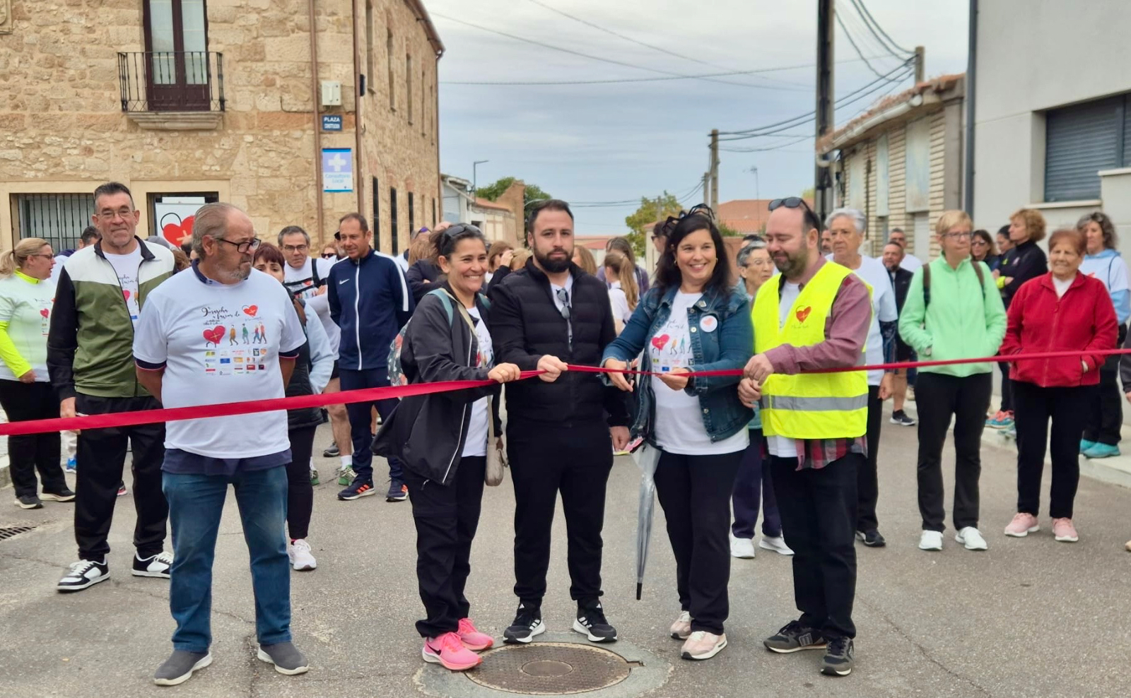 Gran ambiente en la 9ª Marcha Solidaria de Villar de Gallimazo en favor de El Paciente Xperto