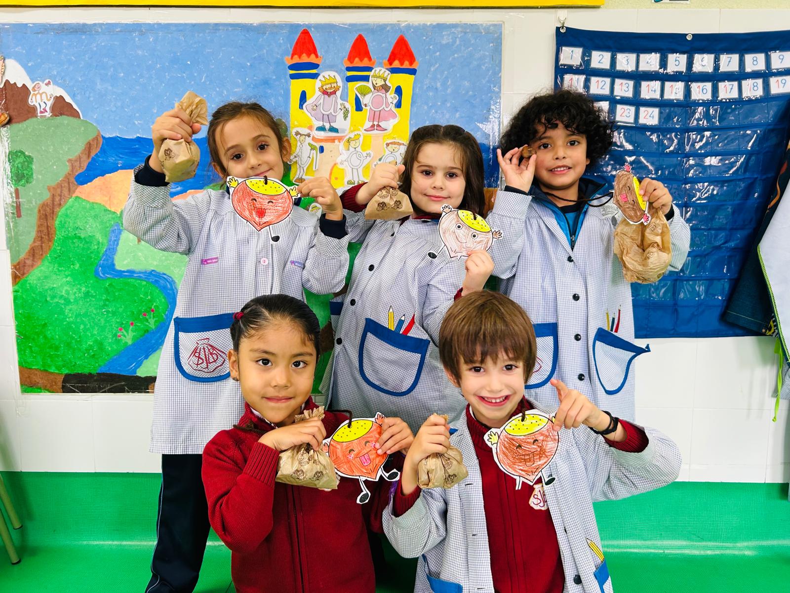 La tradición de la Castañada llena de actividades otoñales el Colegio San Juan Bosco