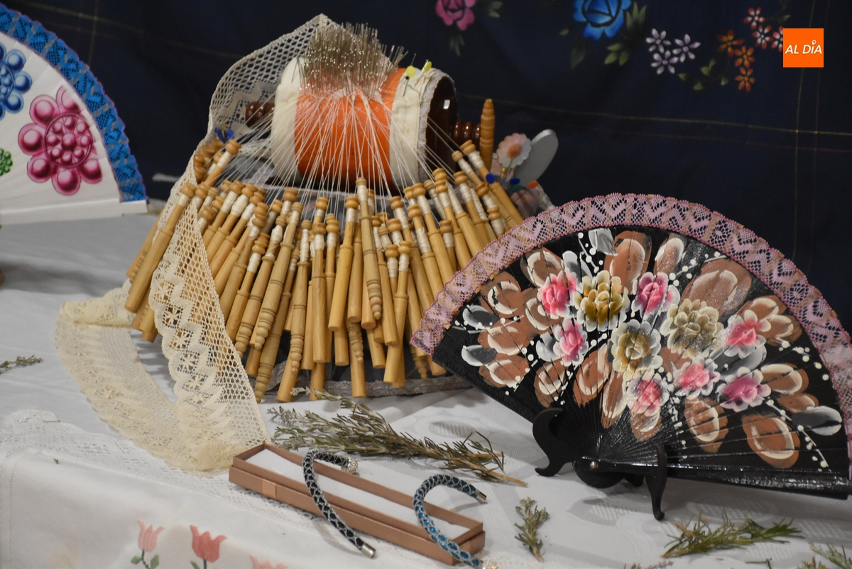 Expuestos en el Centro de Mayores los trabajos elaborados durante el curso anterior