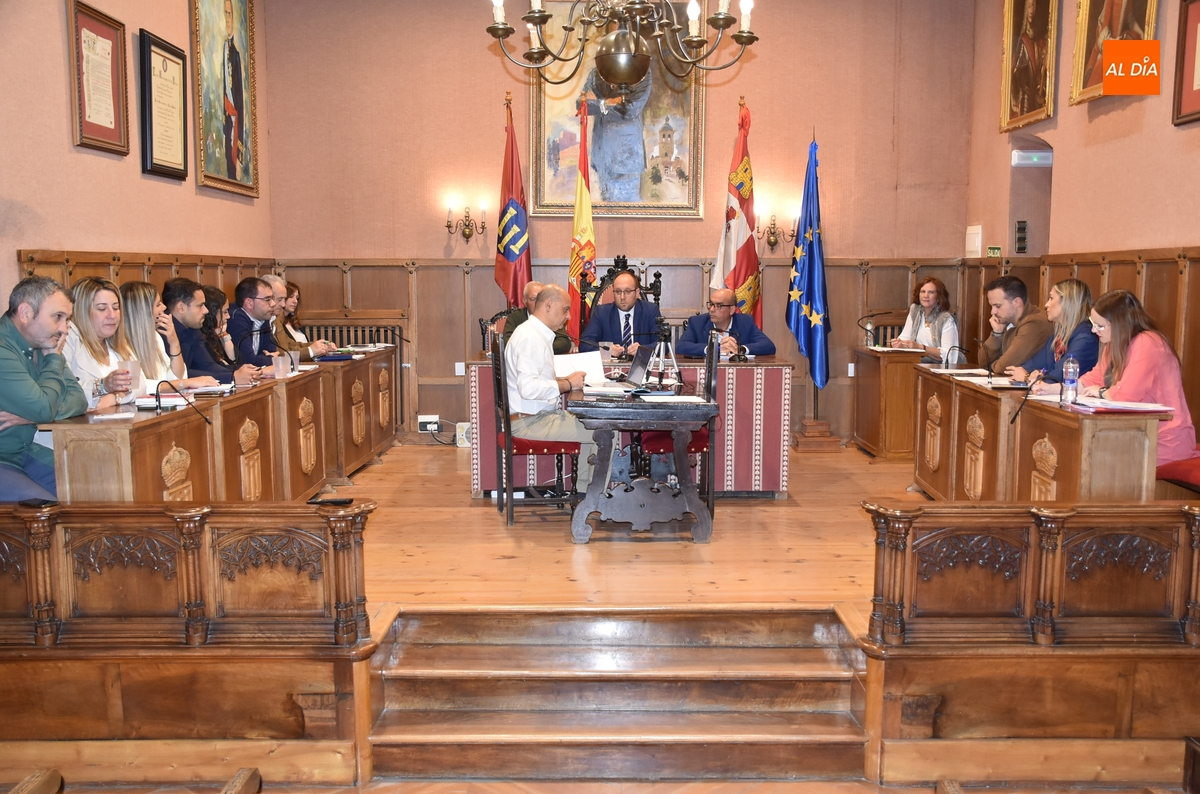 La oposición vota en contra de la bajada del IBI al considerarla fake y ridícula