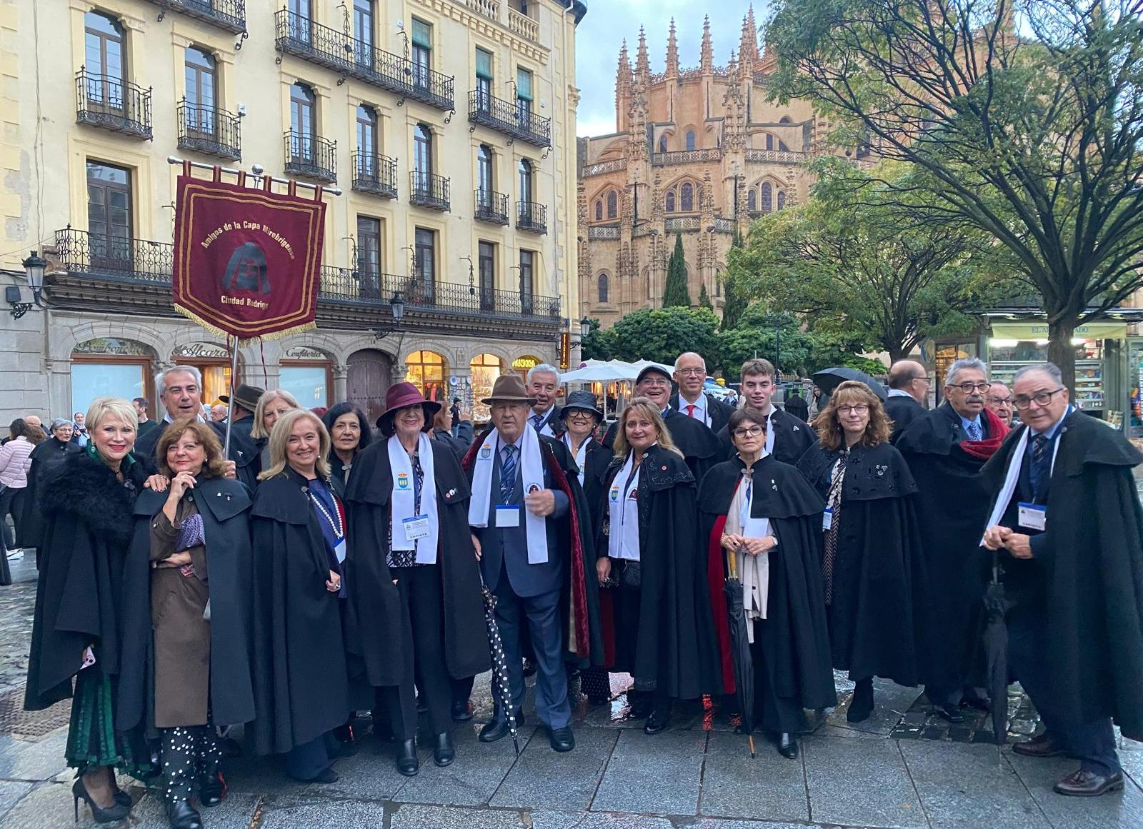 25 capistas mirobrigenses asisten en Segovia al 25º Encuentro Nacional de la Capa