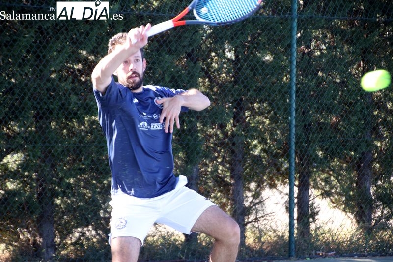El Club de Tenis Alba de Tormes se despide del sueño del ascenso ante un Nazaret intratable