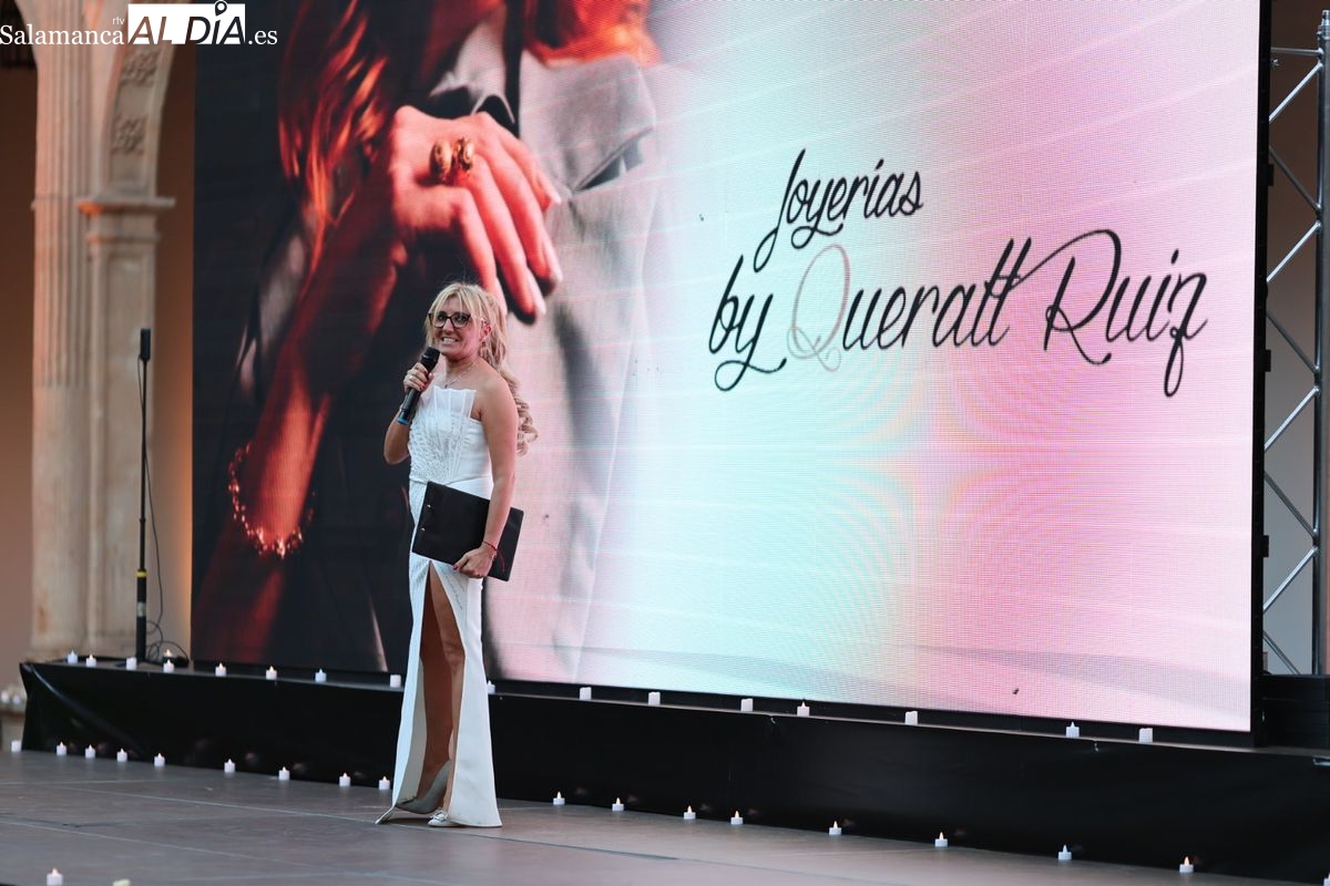VÍDEO Y FOTOS | Joyería by Queralt Ruiz ilumina el Palacio de Fonseca con su Primera Noche de Velas en Salamanca