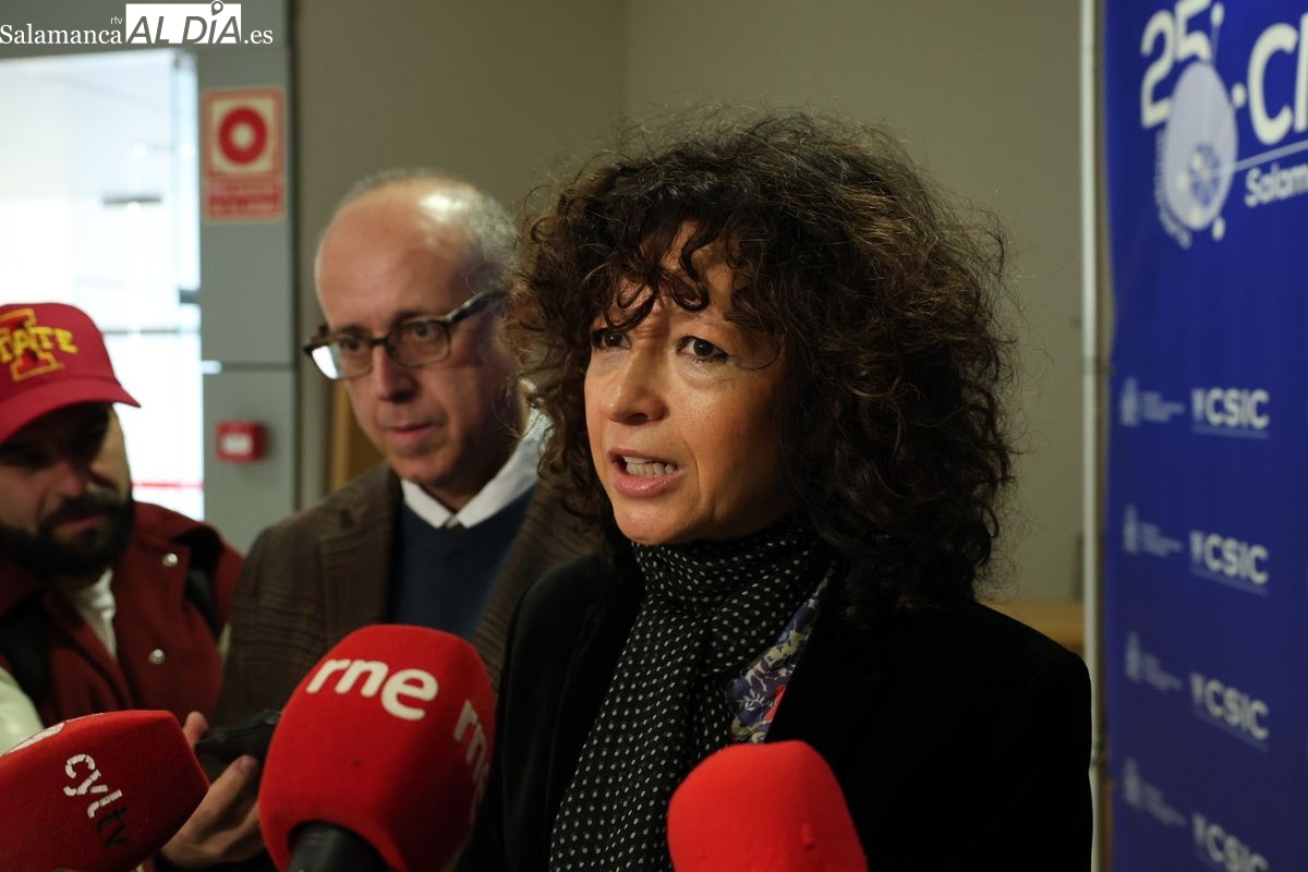 Emmanuelle Charpentier, Nobel de Química, alerta en Salamanca sobre la desconfianza en la ciencia en EEUU y los recortes en Europa