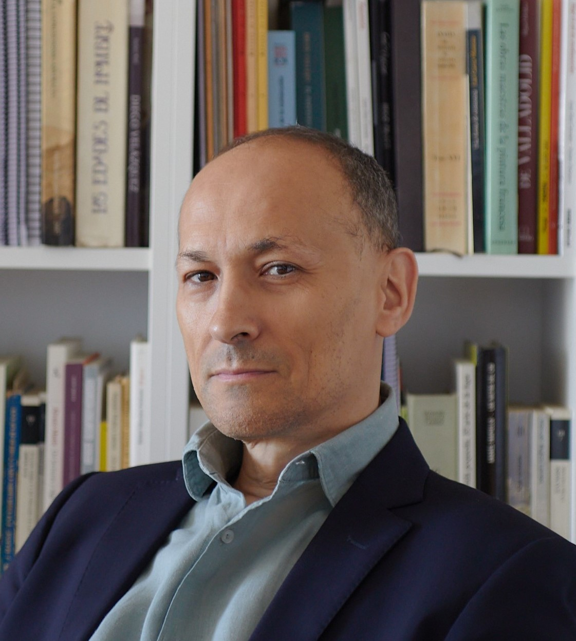 Víctor Colden presenta en Salamanca su libro de relatos La cinta verde