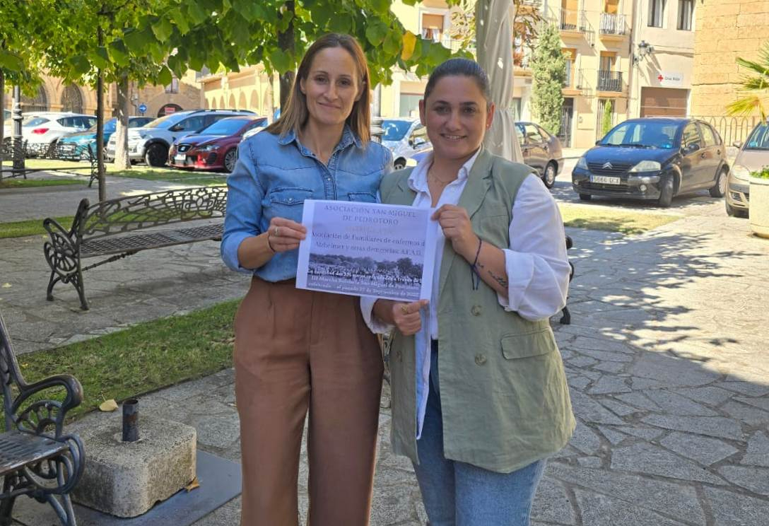La AVV de Pedrotoro entrega a AFAD los 351€ recaudados en el paseo solidario de sus fiestas