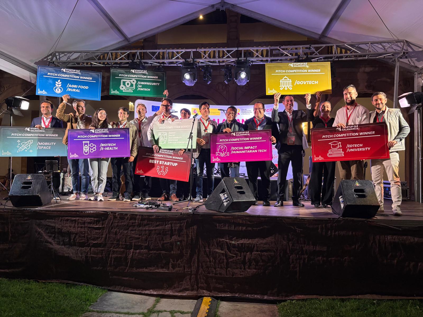 Las empresas premiadas por Startup OLÉ 2025, que cierra en Salamanca con más de 3.600 asistentes y 350 startups