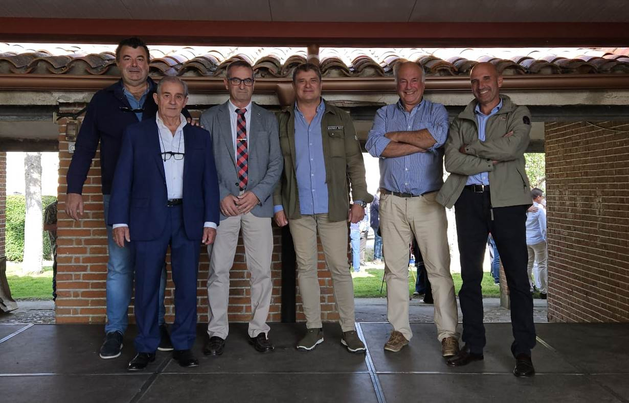 La Fuente de San Esteban participa en Etreros en un homenaje a Julián Sánchez ‘El Charro’