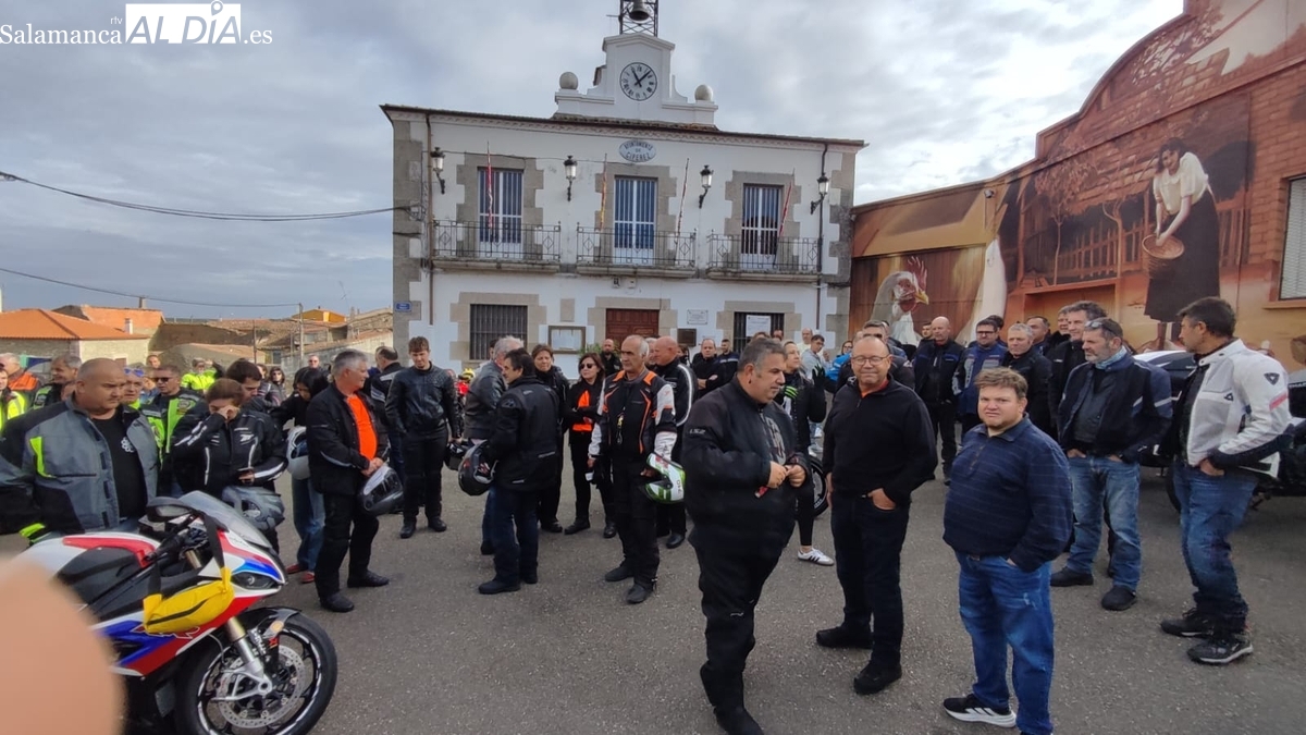 La Senda de las Cenizas recauda en torno a 6.000 euros para los afectados por el incendio de Cipérez