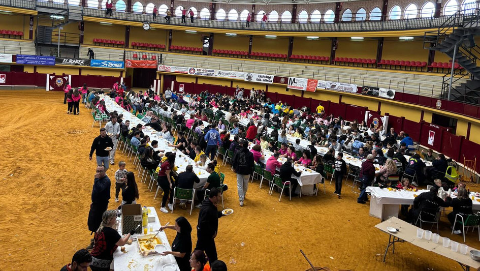 A la venta los tickets para las comidas de peñas, mayores y mujeres en Alba de Tormes