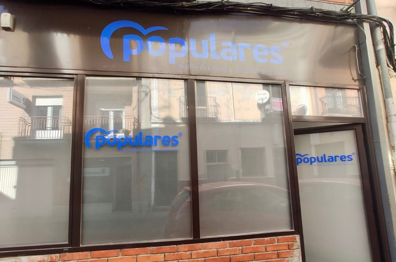 El Partido Popular abre su sede para escuchar y recoger las inquietudes y propuestas vecinales  