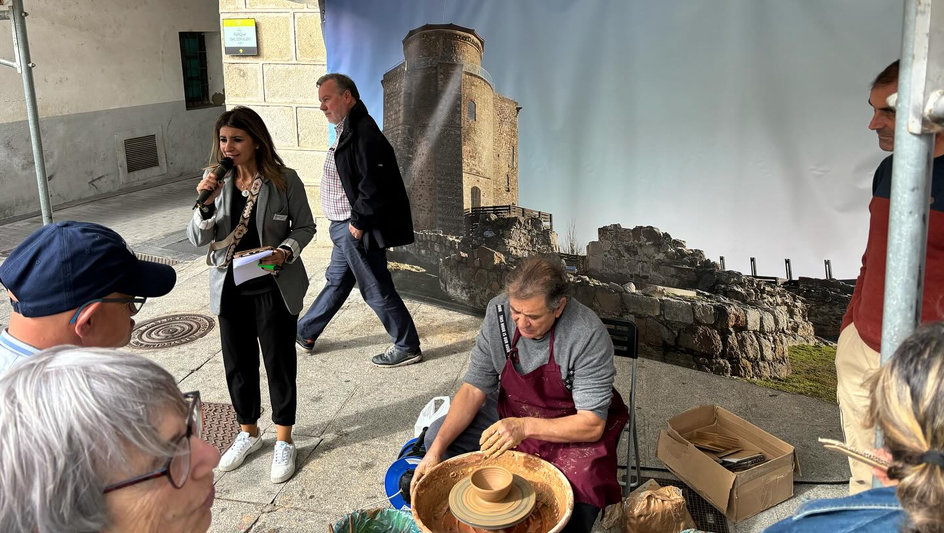 ¿Qué hacer en la Feria del Barro de Alba de Tormes? Descubre el programa completo y todas las actividades