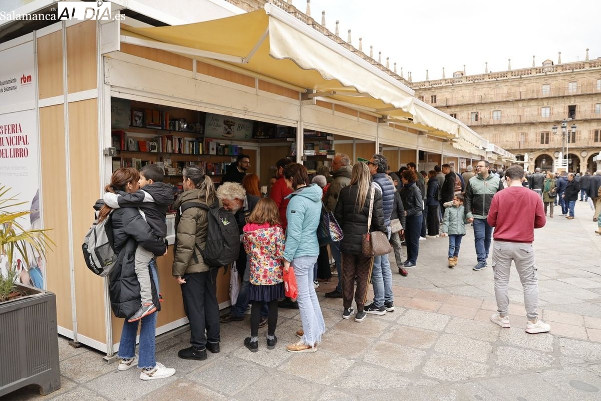 Guía completa de la Feria del Libro Antiguo de Salamanca: programa, horarios y librerías