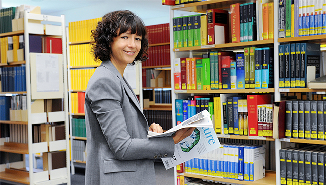 La Nobel Charpentier, doctora honoris causa por la Universidad de Salamanca