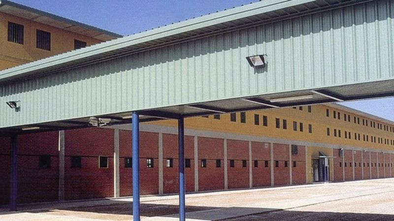 CCOO presenta una queja por la sobreocupación de la población reclusa en la prisión de Topas