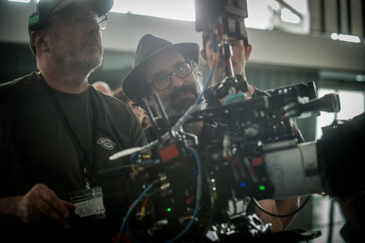 Carlos Therón, de los cortos en Salamanca a dirigir los grandes éxitos de taquilla