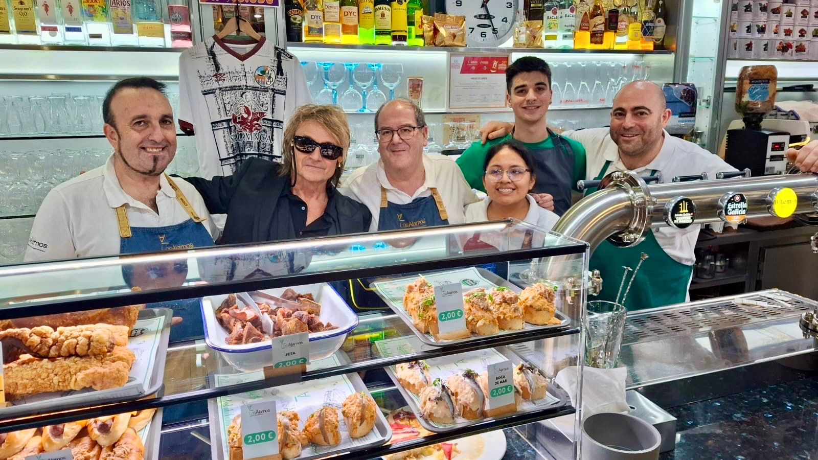 Nacho Cano convierte Los Álamos Gastrolab en parada obligada de sabor y buen ambiente