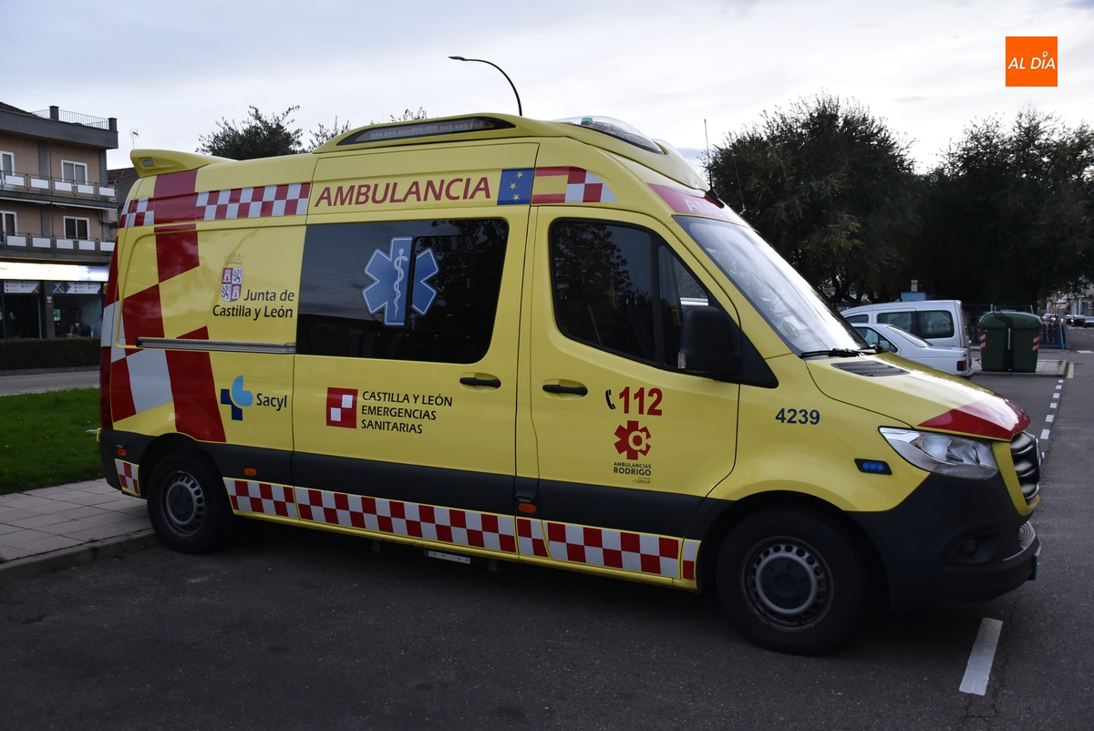 Un motorista de unos 20 años resulta herido en una colisión con un turismo en Salamanca