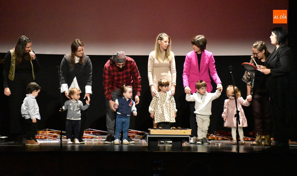 Cáritas celebra con música el Día Mundial de la Infancia