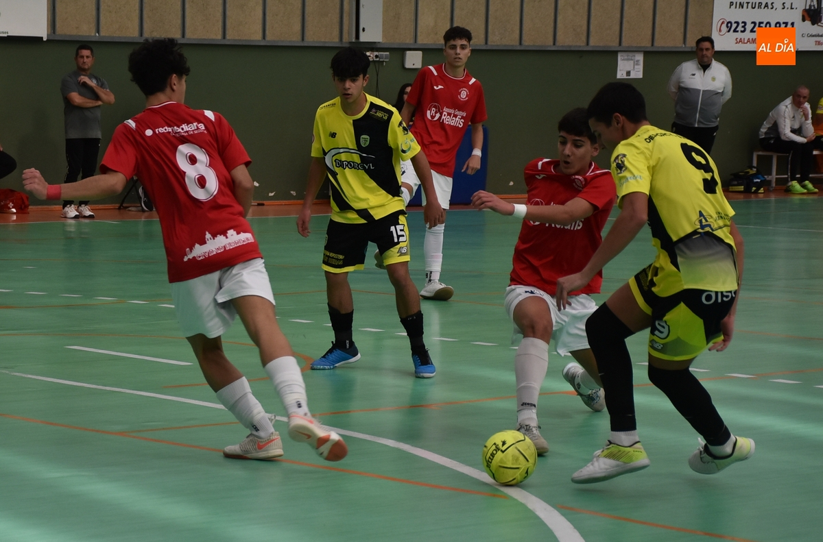 El III Juvenil sale perdiendo de un intenso intercambio de golpes ante Guardo