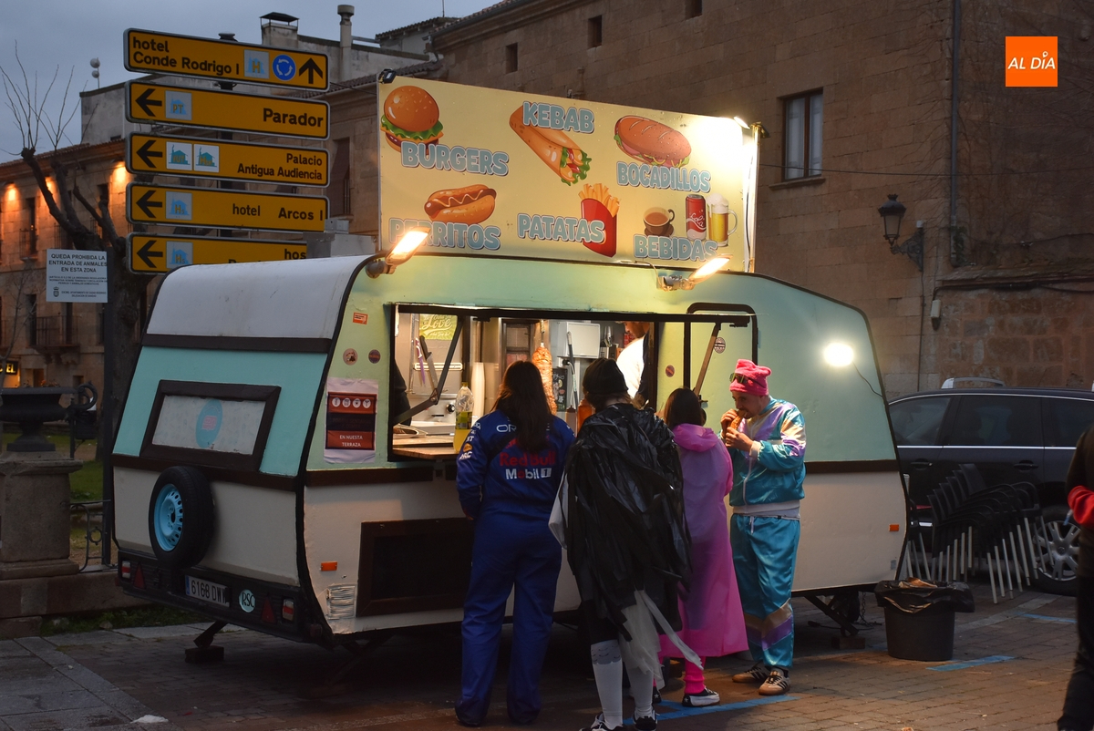 A licitación la instalación durante 2 Carnavales de 5 puestos callejeros de comida
