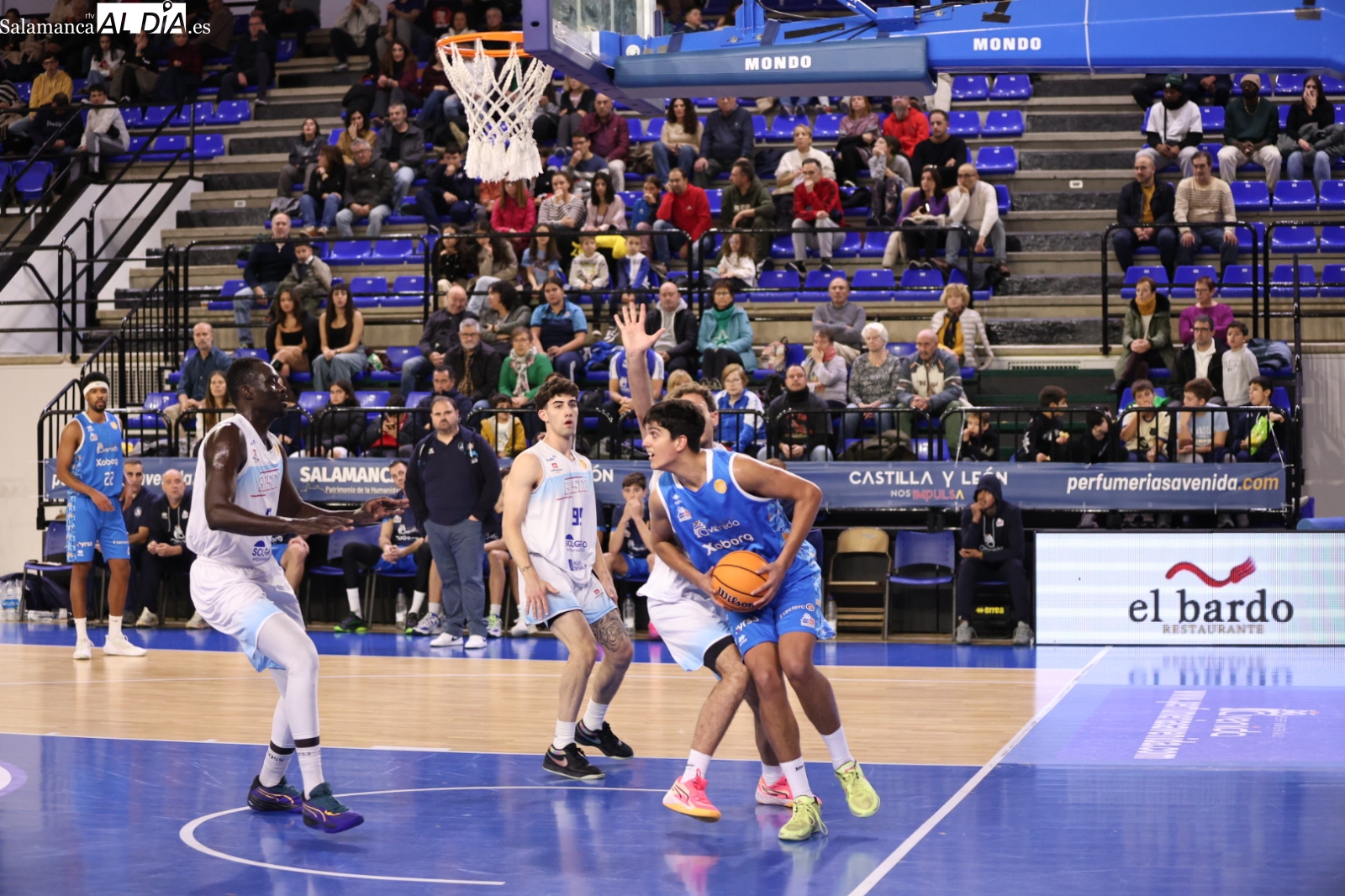 FOTOS | Álex Bellido debuta con el Perfumerías Avenida Xoborg con una enorme victoria ante el Bosco (109-65)