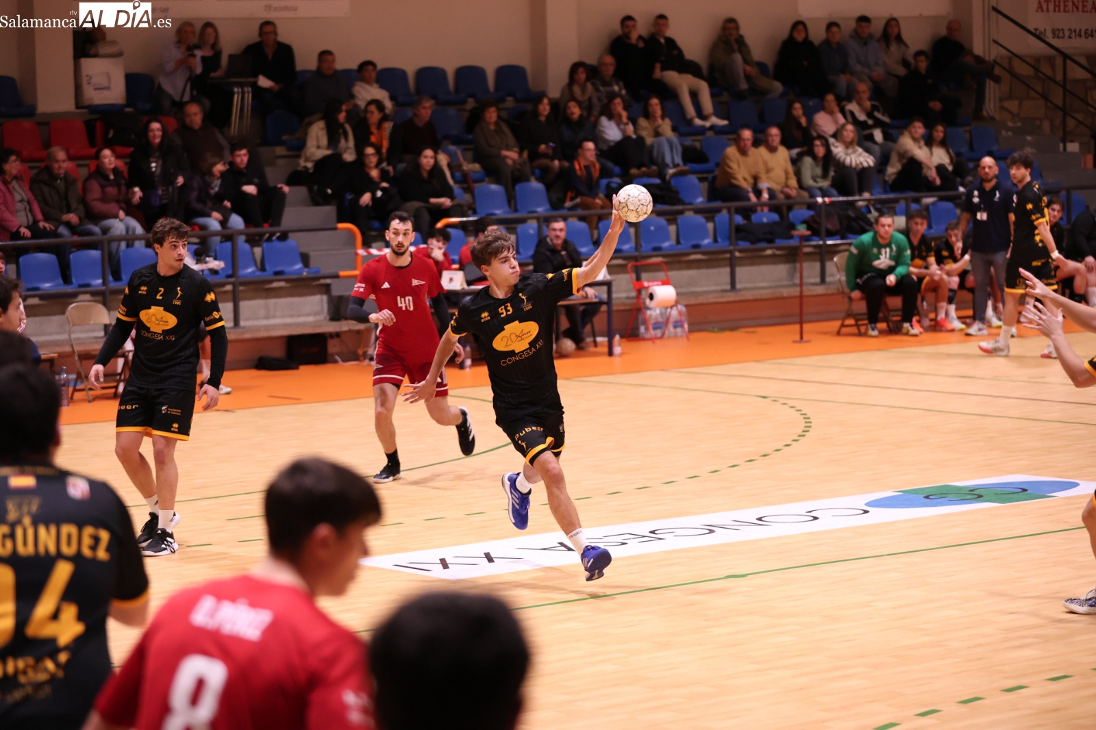 FOTOS | El BM Salamanca compite hasta el final ante Covadonga (32-35)