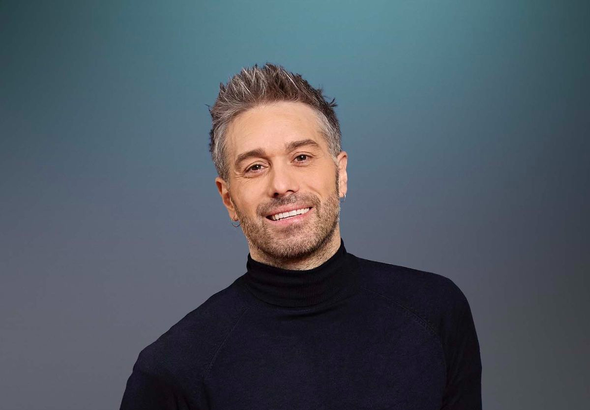 Dani Martínez viaja del futuro al presente con su show Remember en el CAEM