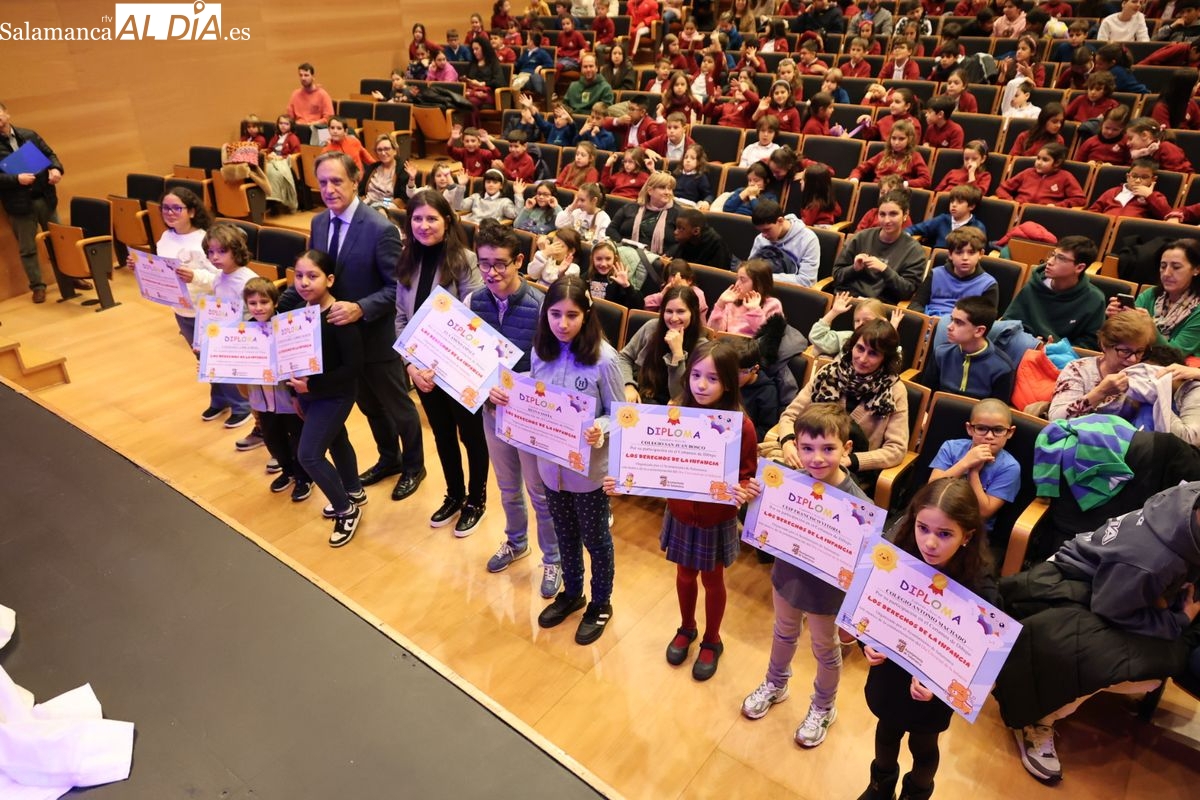 GALERÍA DE FOTOS | Salamanca renueva su compromiso como Ciudad Amiga de la Infancia con un nuevo plan