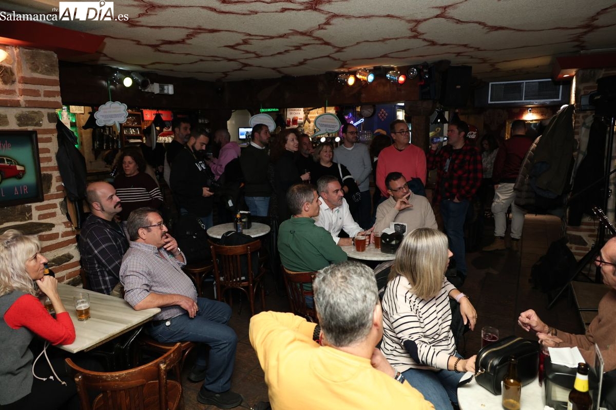 FOTOS | Cuidarse también es cosa de hombres: la original fiesta de la AECC en Salamanca