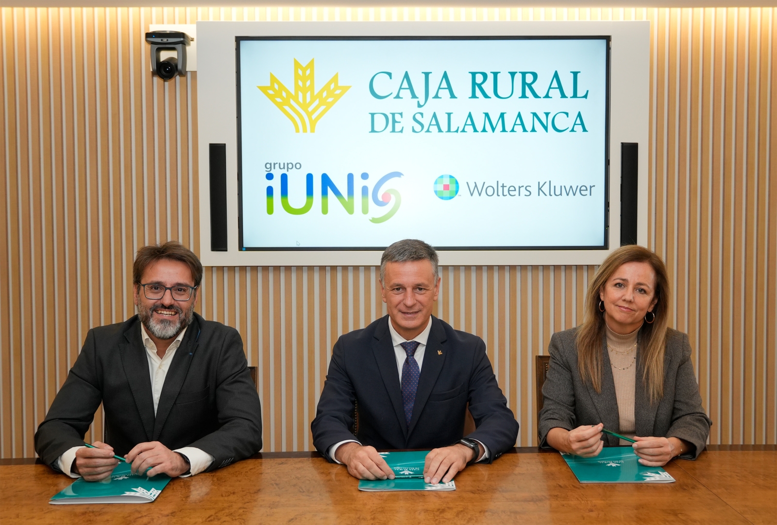 Caja Rural de Salamanca facilita la adaptación de pymes y autónomos a la nueva ley antifraude 