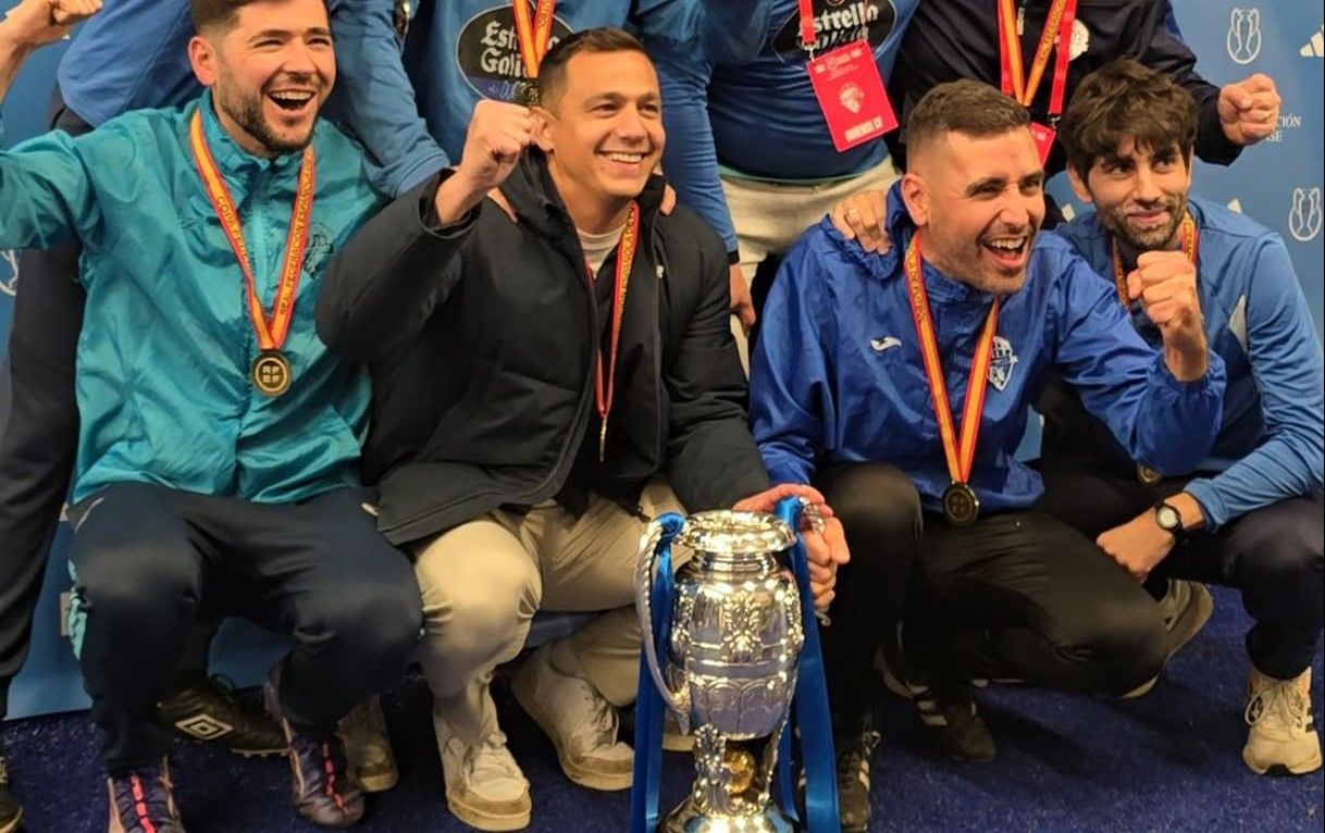 Llácer se reencuentra con su Unionistas: el éxito de la Copa RFEF y los dos Primeras, su salida, su bonito recuerdo y la negativa a presiones