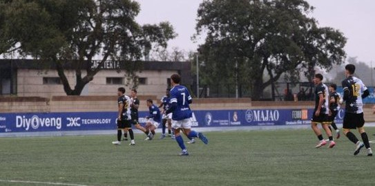 El División de Honor de Unionistas pierde en el añadido contra Las Rozas (3-2)
