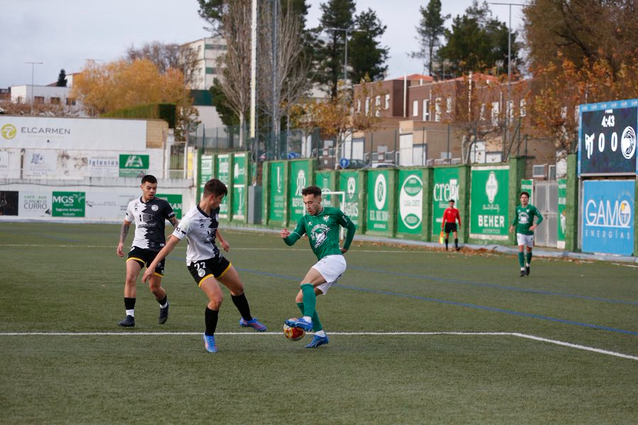 El CD Guijuelo se impone por la mínima en el derbi contra el filial de Unionistas (1-0)