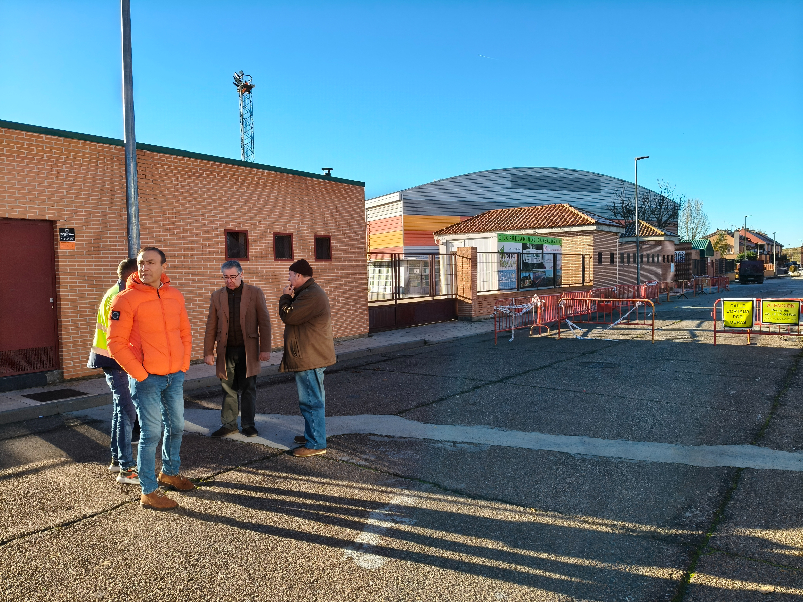 Carbajosa inicia la renovación de la calle Villares para mejorar el acceso a la zona deportiva