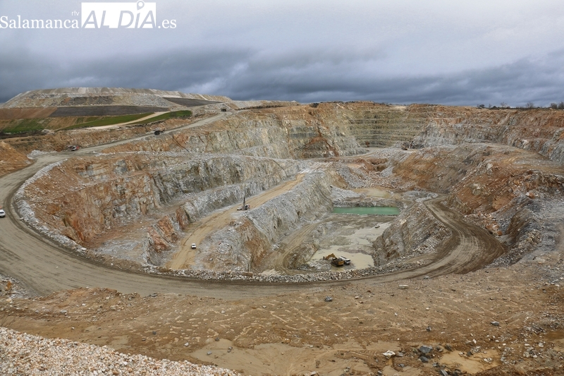 El alcalde de Barruecopardo rechaza la instalación de una fábrica de explosivos en el municipio