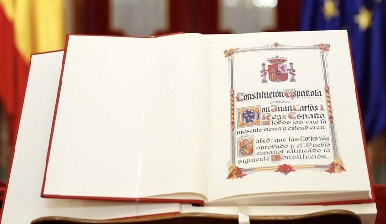 Santiago de la Puebla celebrará con un acto especial el Día de la Constitución junto a la Asociación Ermita de San Blas