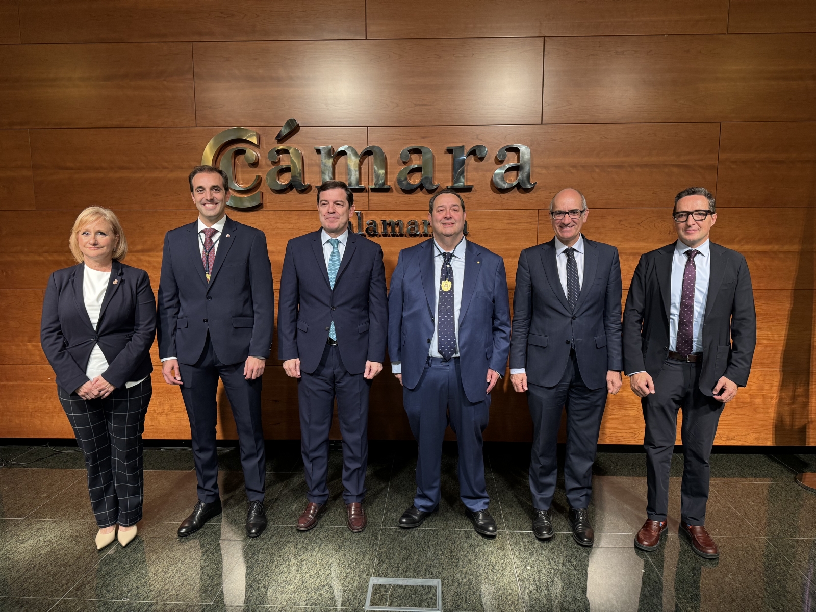 Benjamín Crespo recibe la Medalla al Mérito de la Cámara de Comercio de Salamanca
