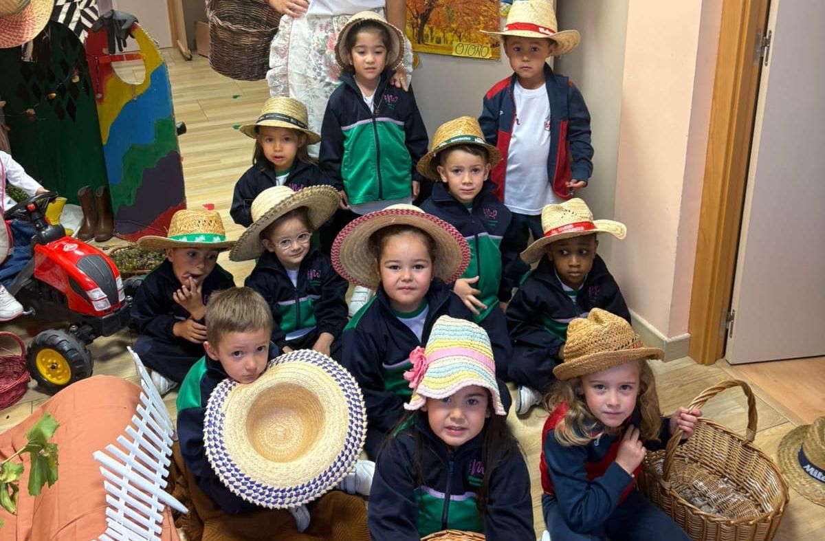Los alumnos de Infantil del Colegio Misioneras de la Providencia celebran la Fiesta de la Vendimia