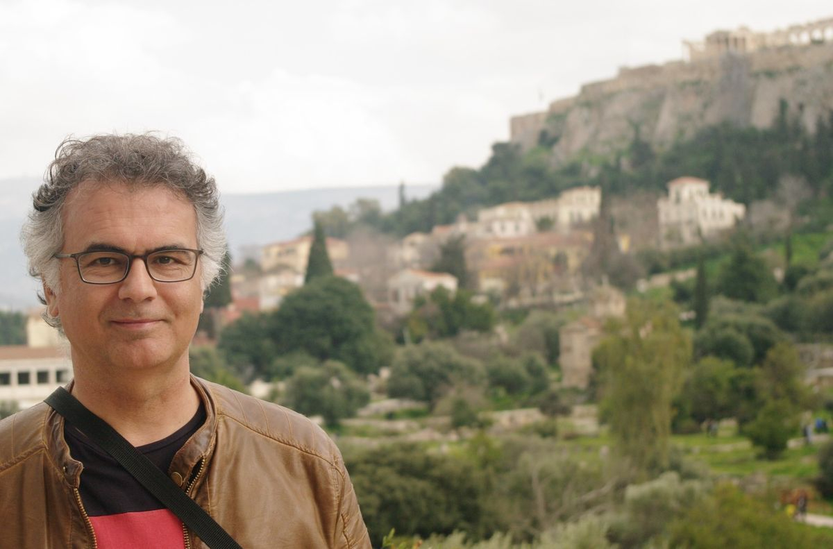 Miguel Sobrino presenta en Salamanca su nuevo libro Leer a mano