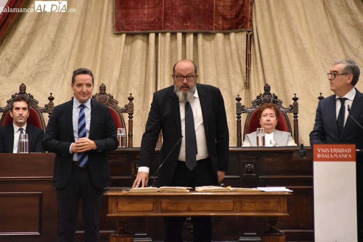 GALERÍA DE FOTOS | Toman posesión 85 nuevos cargos académicos en la USAL