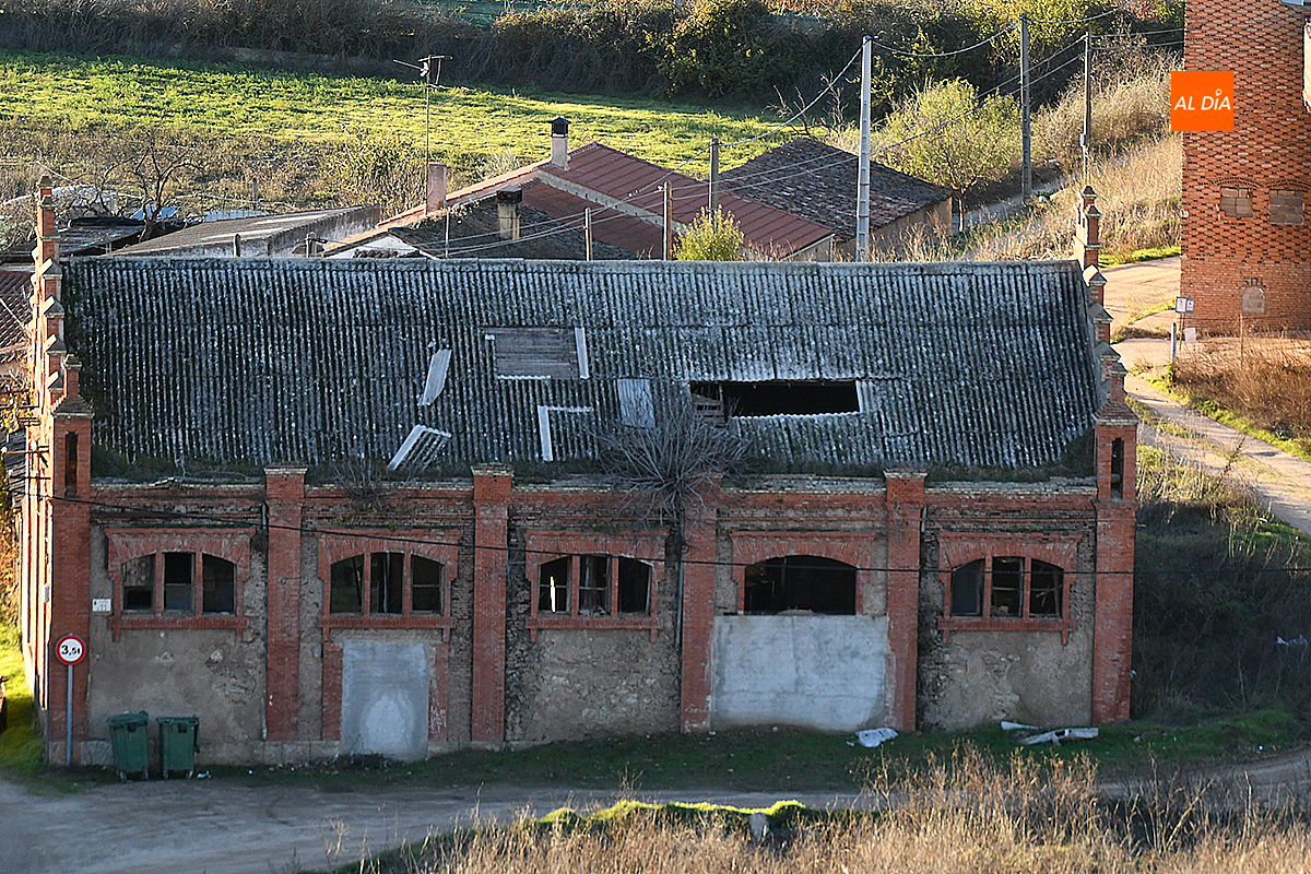 La Junta de Castilla y León refuerza el apoyo a los ayuntamientos para la retirada segura del amianto