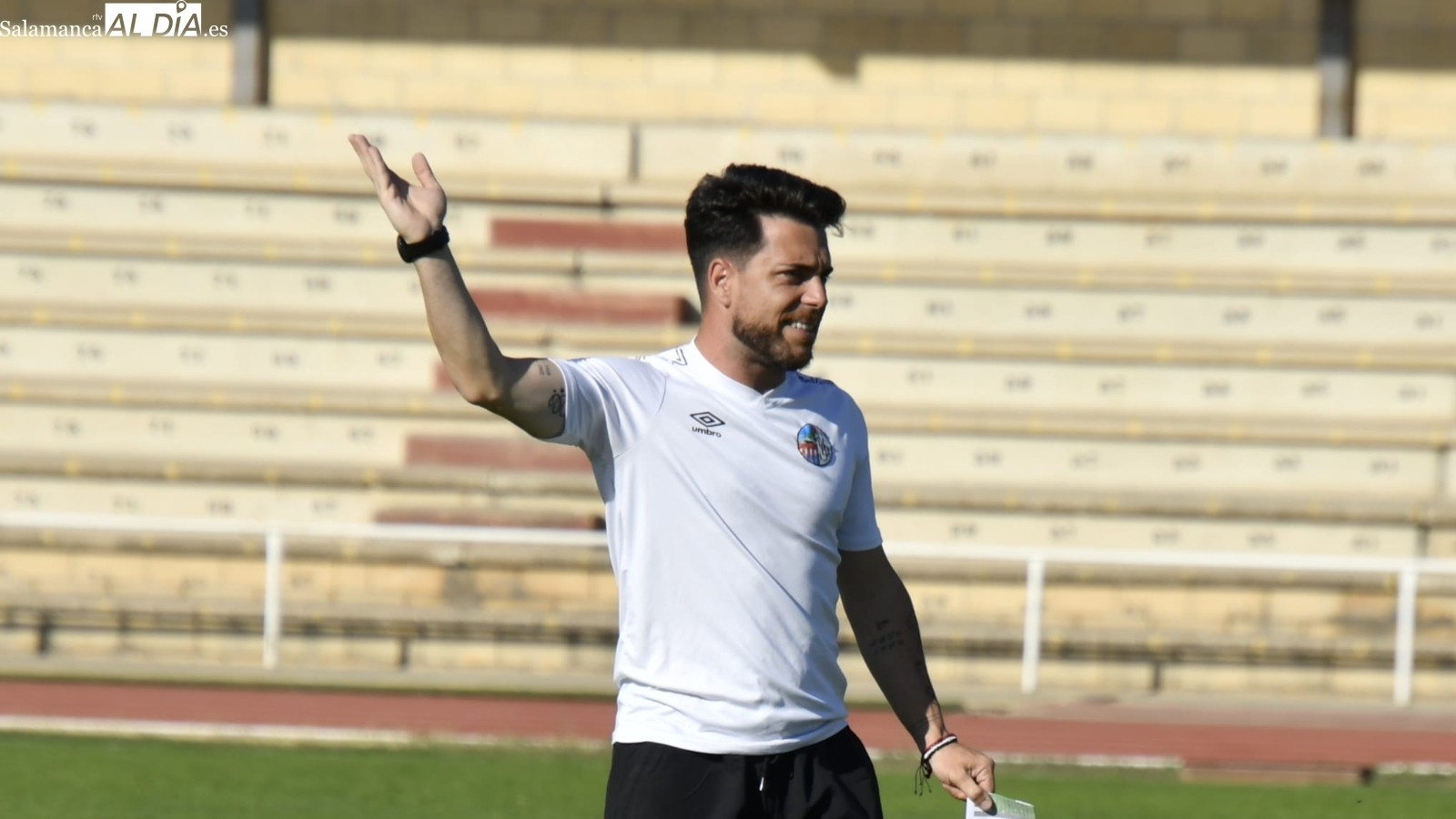 Jorge García guarda cautela con Jon Villanueva mirando a la semana que viene: Tiene una pequeñísima rotura en el abdomen y estamos recuperándole