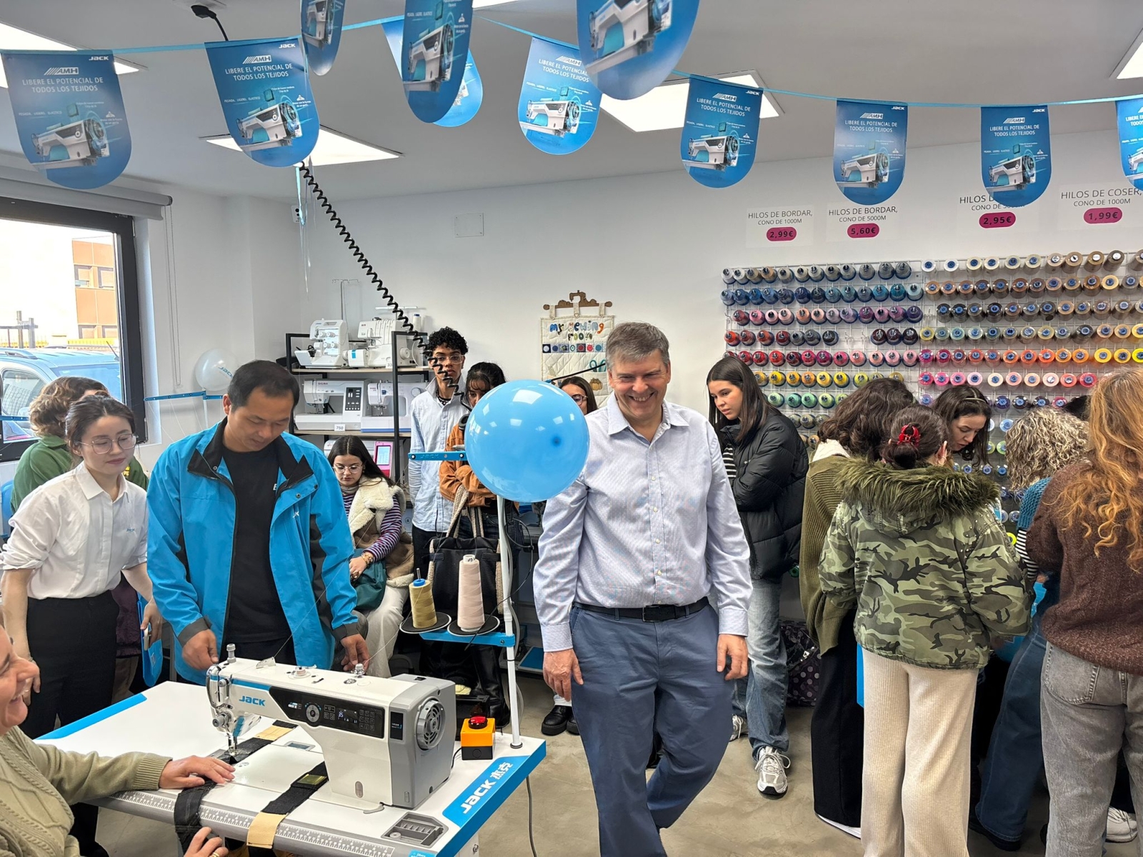 Salamanca acoge el II Concurso de Costura World Cup de la marca Jack