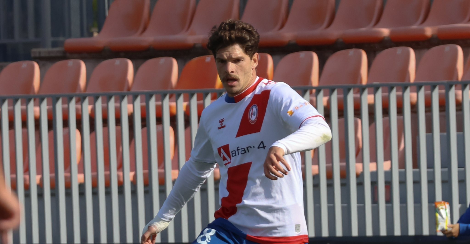 Amaro: En Majadahonda solo pienso en fútbol, en el Salamanca UDS había muchos problemas extradeportivos
